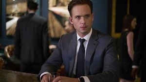 Suits 5×9
