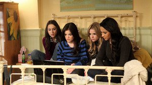 Pretty Little Liars 1×22