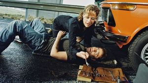 A2 Racer – Riscando o Asfalto