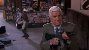 Corra que a Polícia Vem Aí 33 1/3 – O Insulto Fina