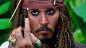 Piratas das Caraíbas – Por Estranhas Marés