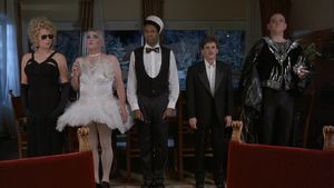 Loucademia de Polícia: Missão em Moscovo