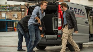 November Man – Um Espião Nunca Morre