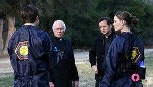 Bones 2×17
