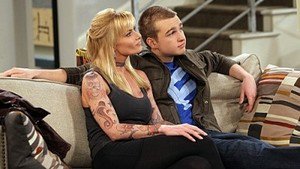 Dois Homens e Meio 10×15