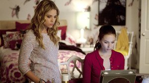 Pretty Little Liars 2×18